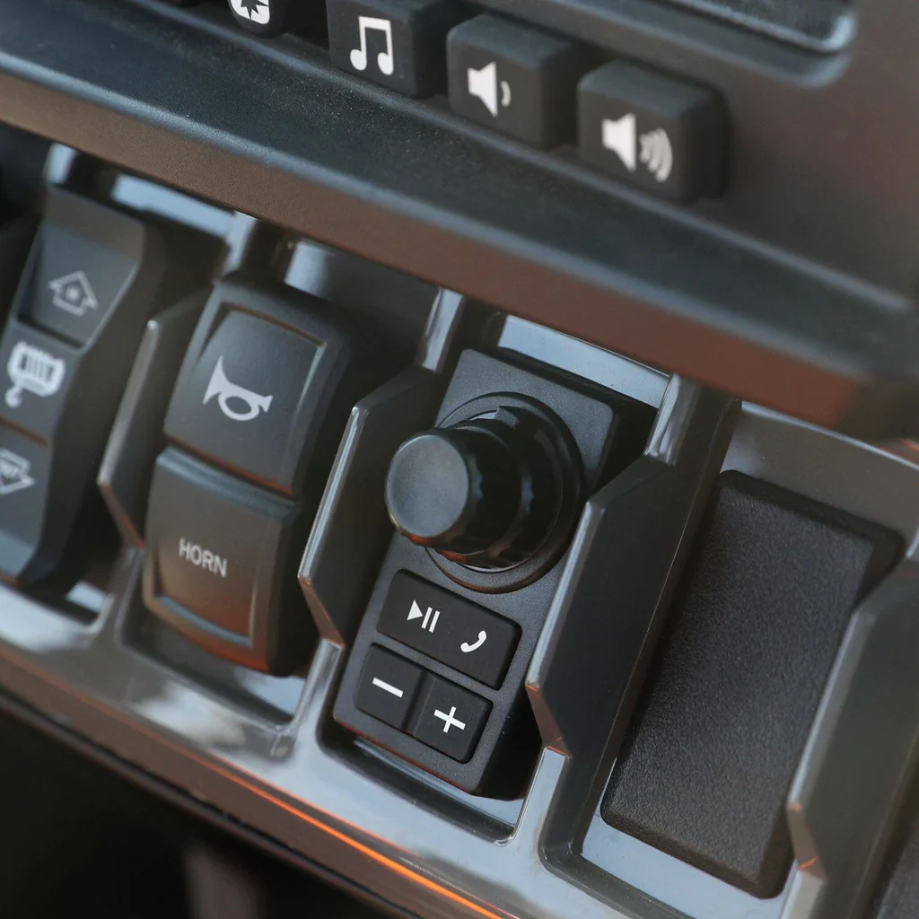 696 PLUS - REMOTE HEAD Intercom with Bluetooth Music - Image 4