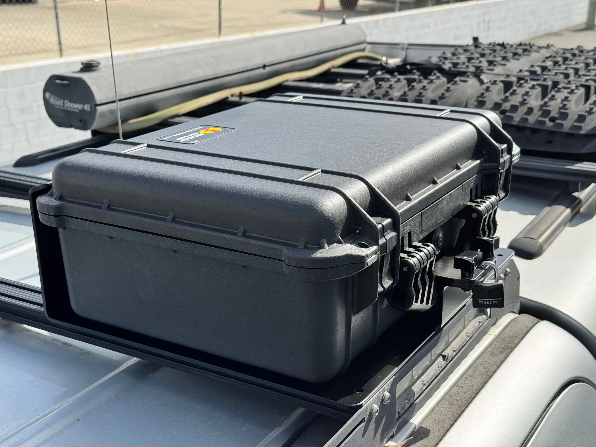 Overland Case with Easy Release Mount - Image 10
