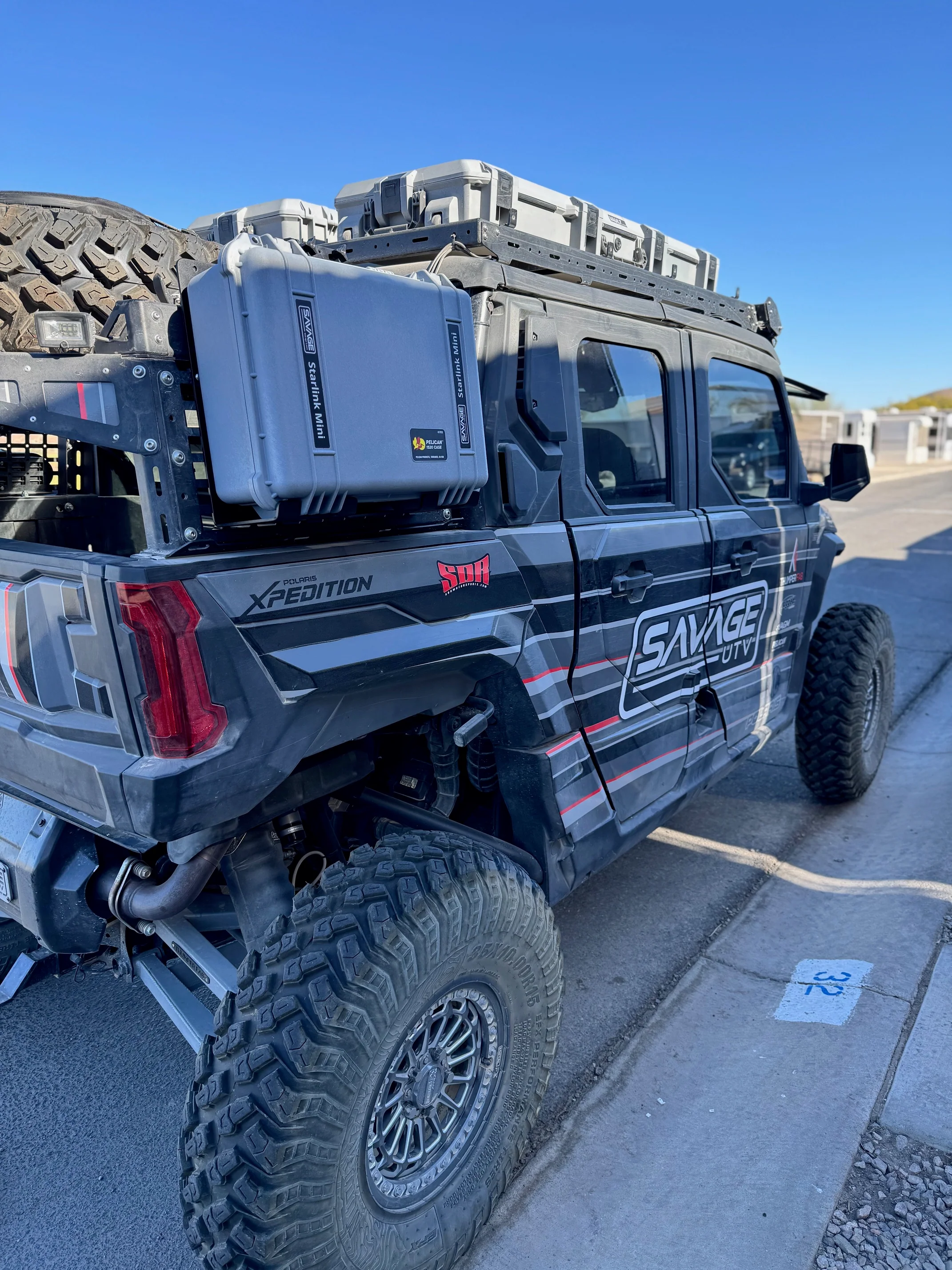 Overland Case with Easy Release Mount - Image 9
