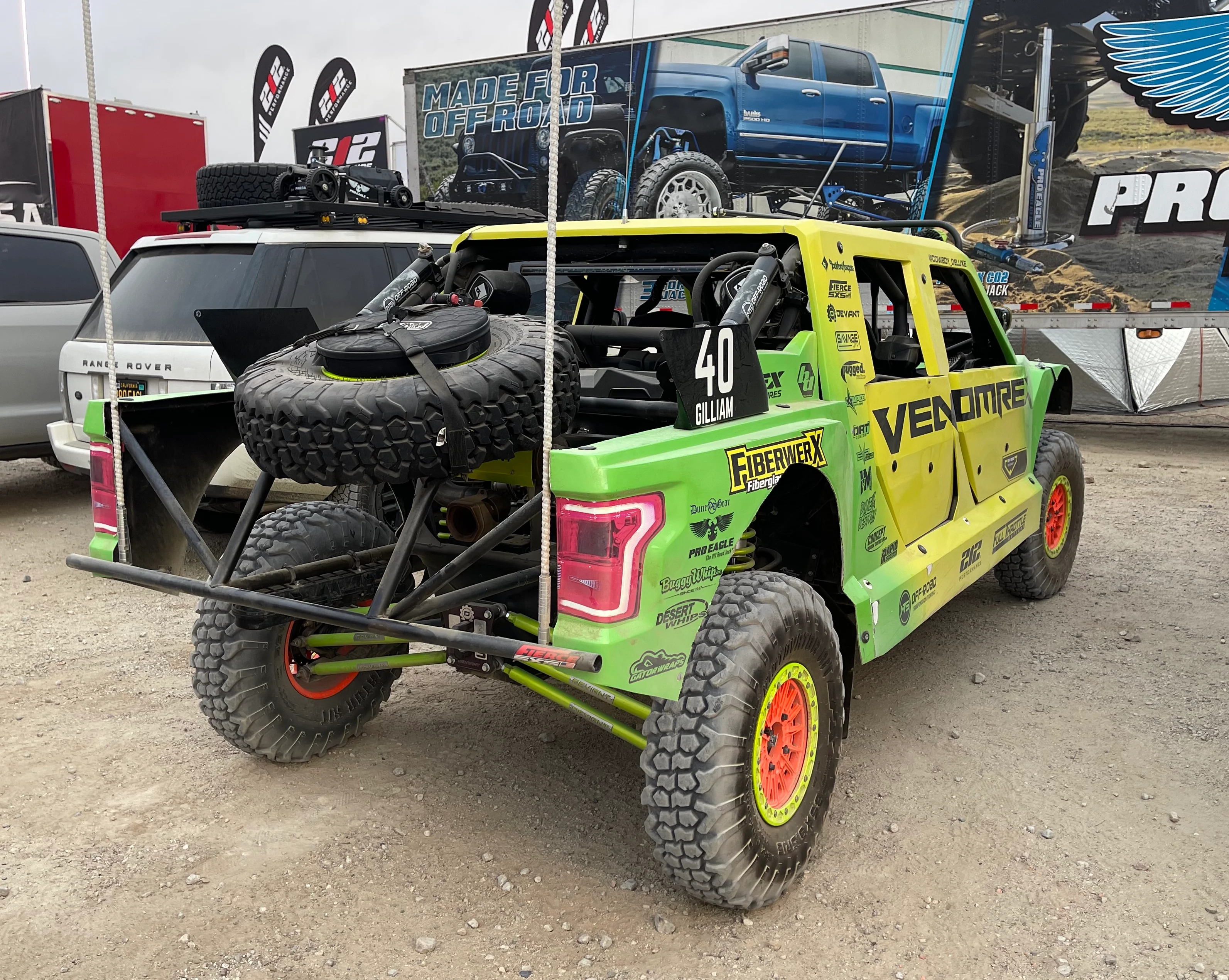 REVOLVE Spare Tire Mounted Storage - Image 16