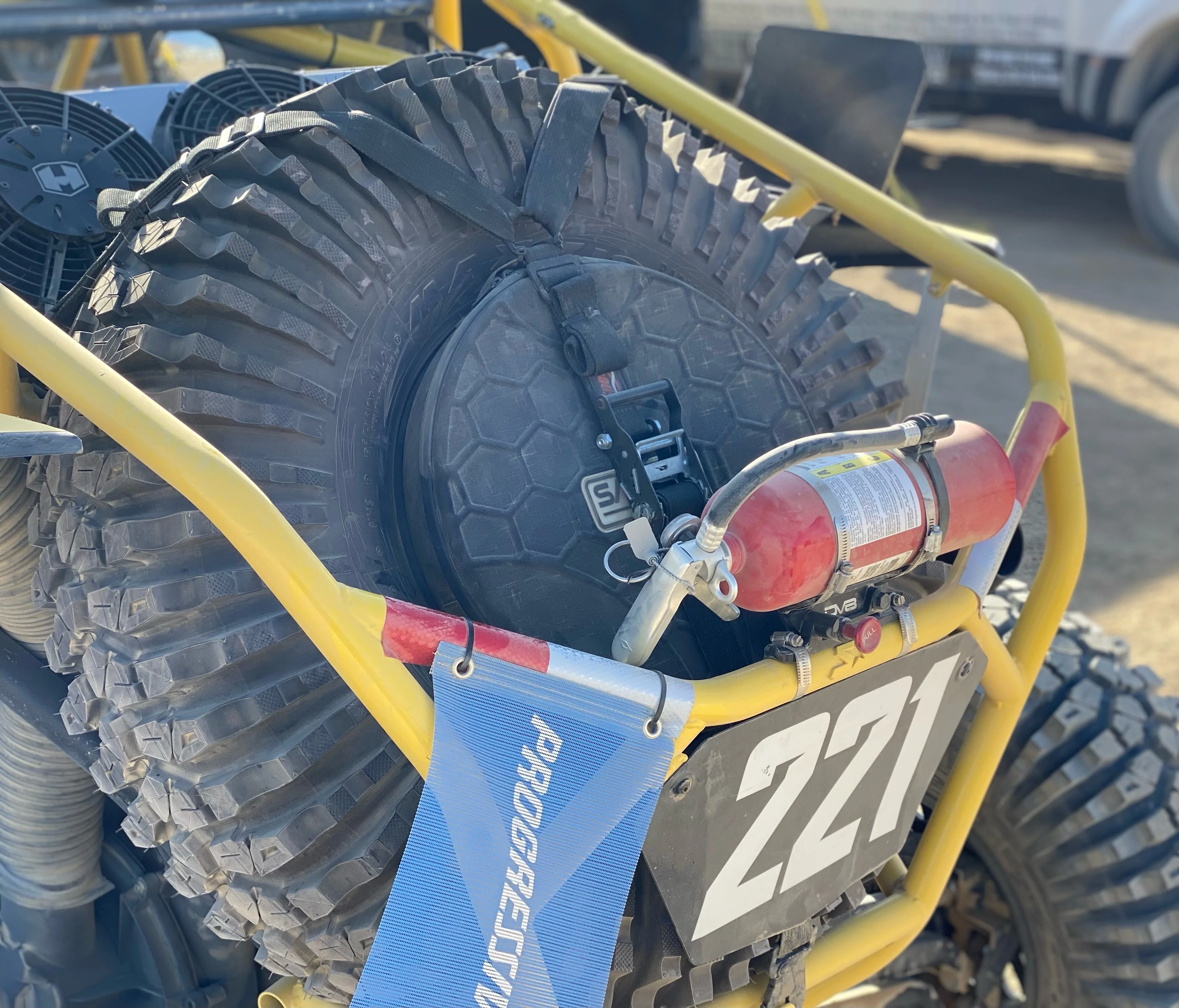 REVOLVE Spare Tire Mounted Storage - Image 17